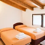 Beata Rose Apartment *